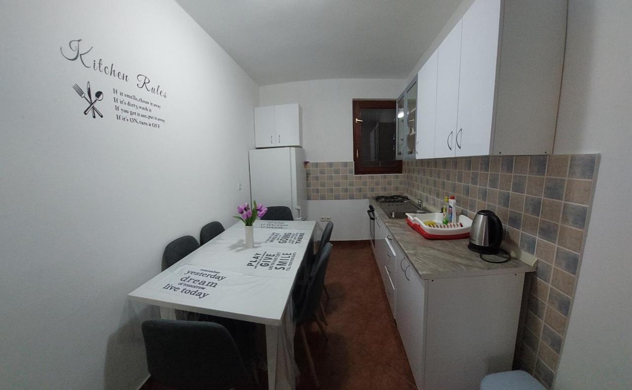 Ferienwohnung Apartman Vukoja Pakoštane Exterior foto